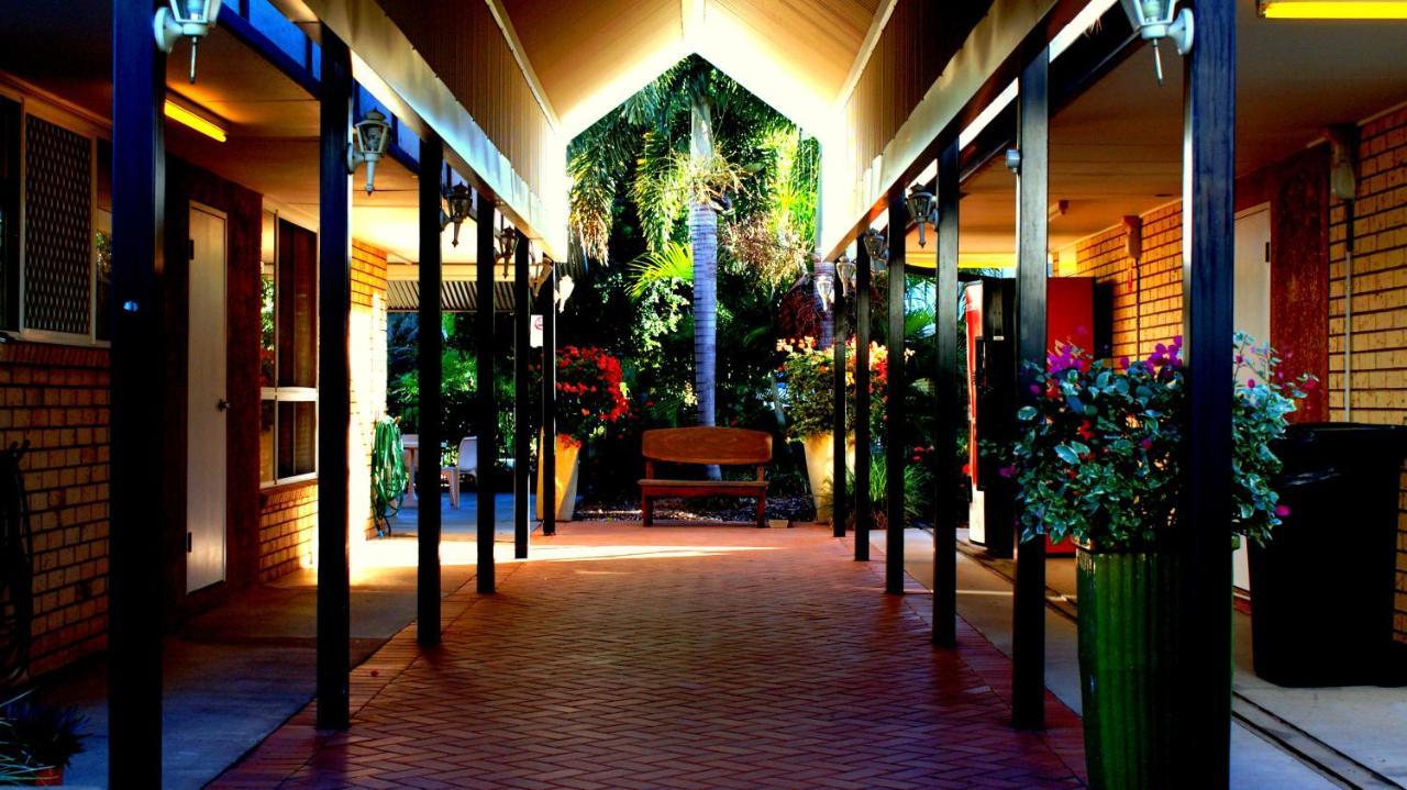 Pritchard Road Country Resort Emerald Exteriör bild